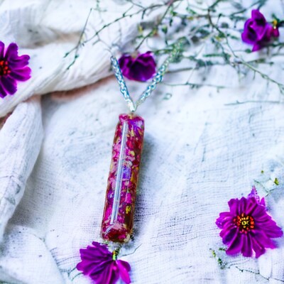 Dried flower online memorial jewelry
